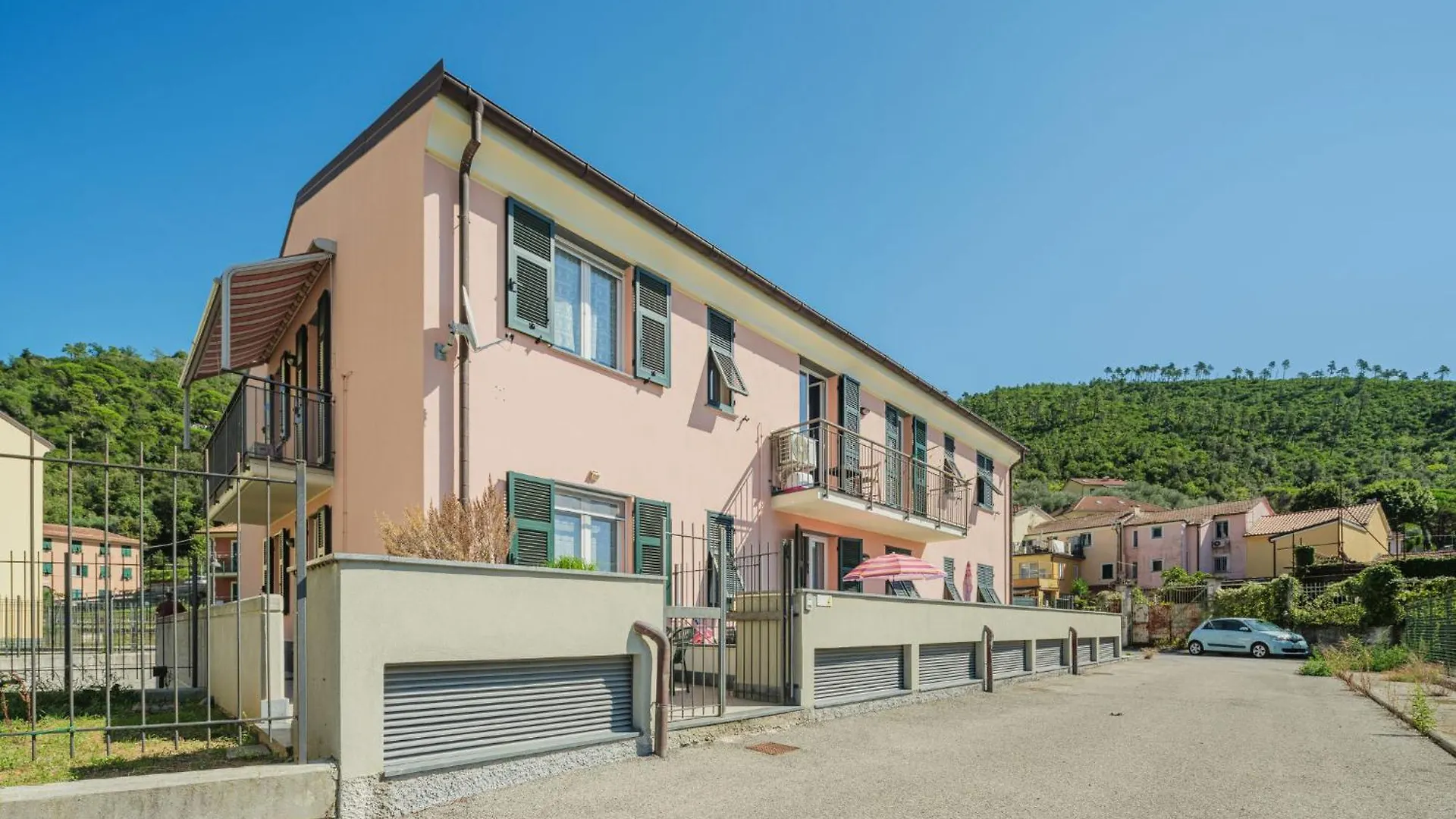 Apartment Tulipano By Interhome Sestri Levante